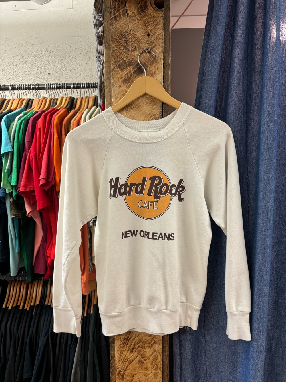 Vintage 80’s Hard Rock Cafe New Orleans white crewneck - a